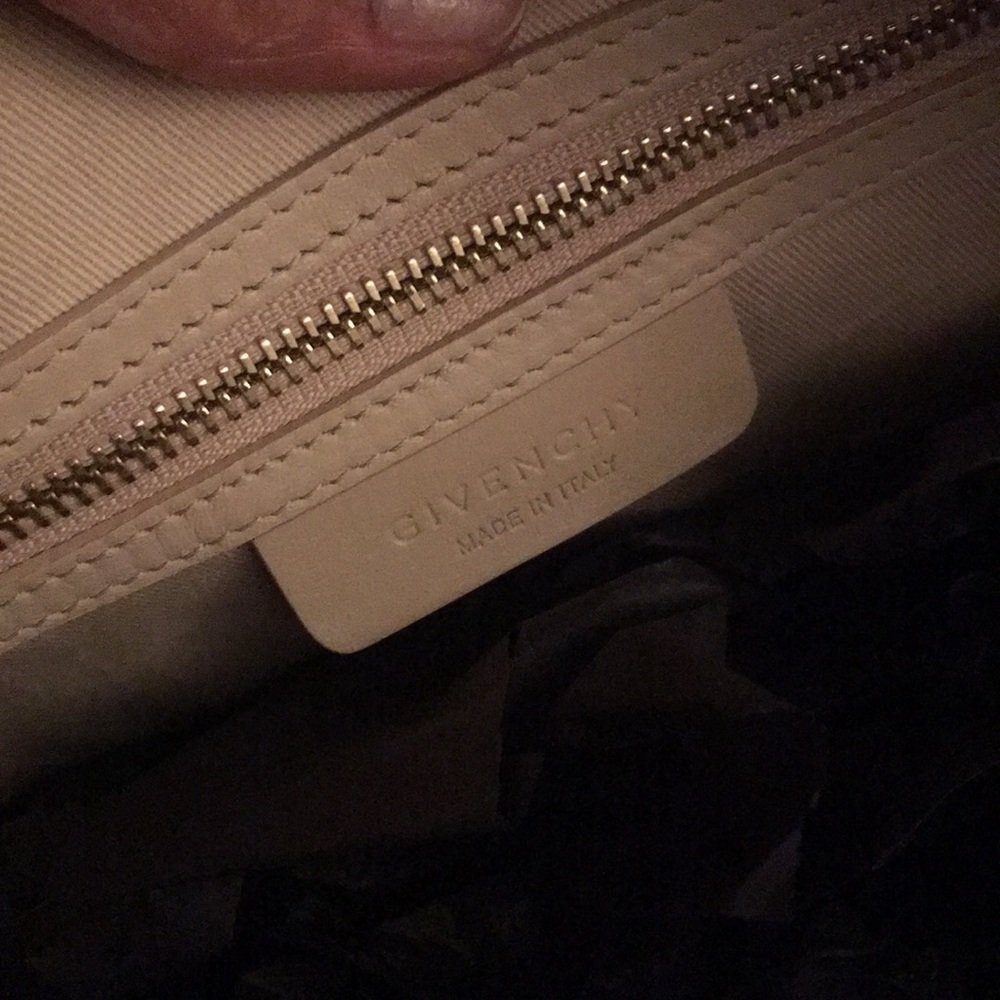 Givenchy Python Antigona Purse - image 6